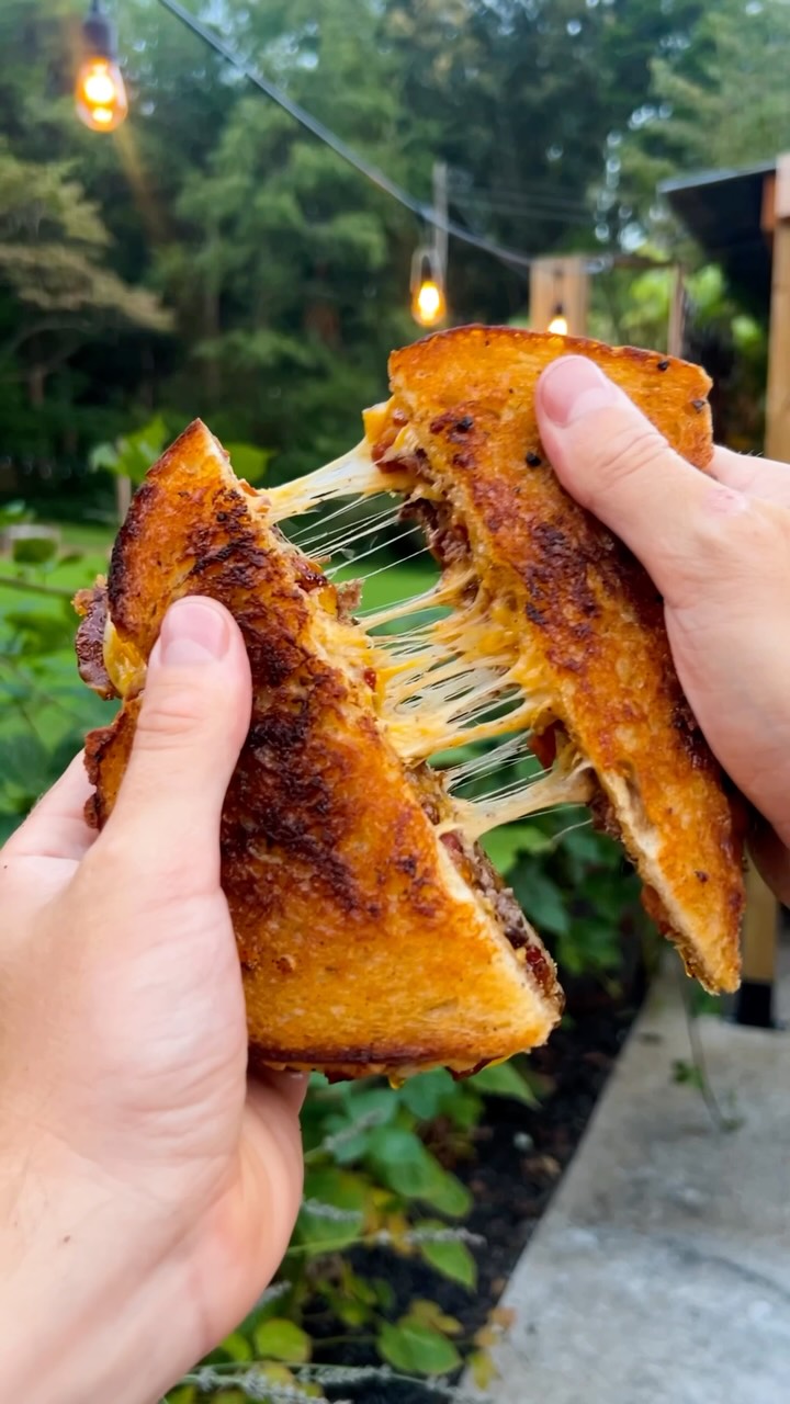 Bacon Jam Patty Melt